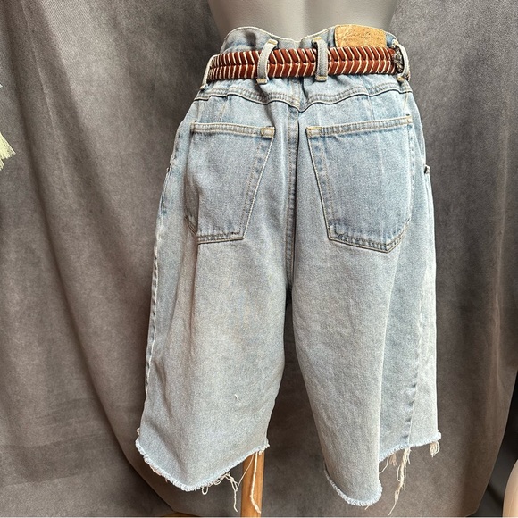 Vtg 90s Eddie Bauer long jean shorts denim 30” high waist - Picture 6 of 6